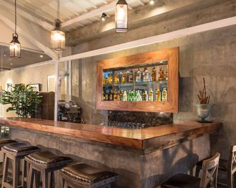 Kejora Suites - Denpasar - Bar