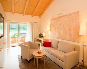 Strandhotel am Weissensee - Weissensee - Huiskamer