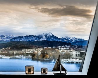 Lucerne Lake View Apartments - Lucerna - Vista del exterior