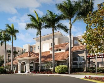 Residence Inn by Marriott Fort Lauderdale Airport & Cruise Port - Dania Beach - Gebäude