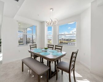 The Naples golfers paradise awaits at The National Golf & Country Club resort - Immokalee - Dining room