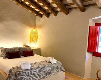 Torre Bertrana By Duquessa Hotel Collection - Pals - Schlafzimmer