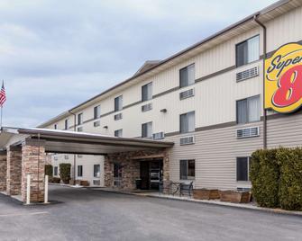 Super 8 by Wyndham Kalispell Glacier National Park - Kalispell - Bygning