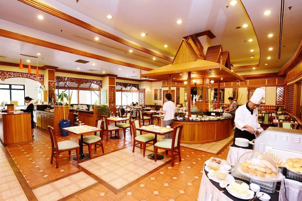 Summit Parkview Yangon - יאנגון - מסעדה