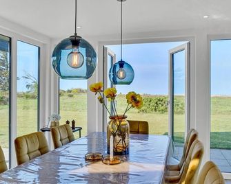 4 bedroom stunning home in Skjern - Skjern - Dining room