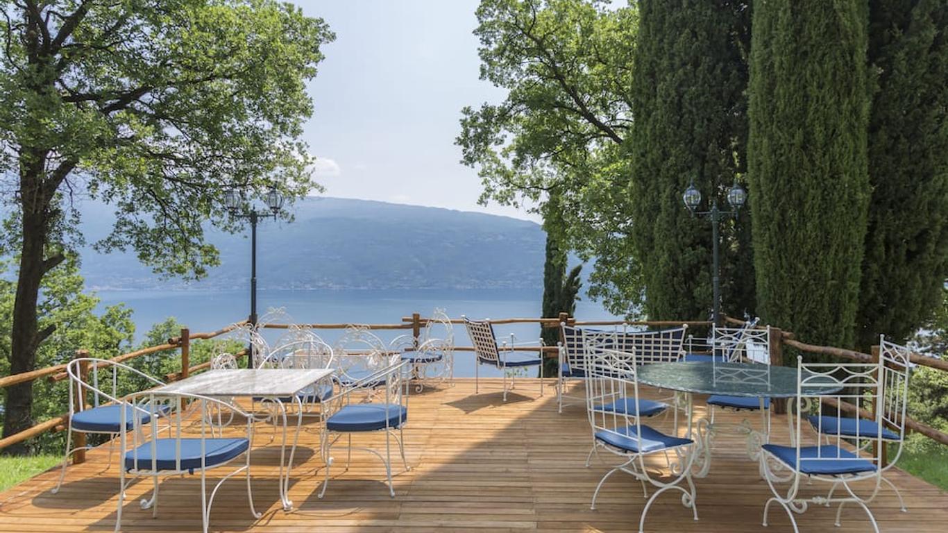 Villa Sostaga Boutique Hotel