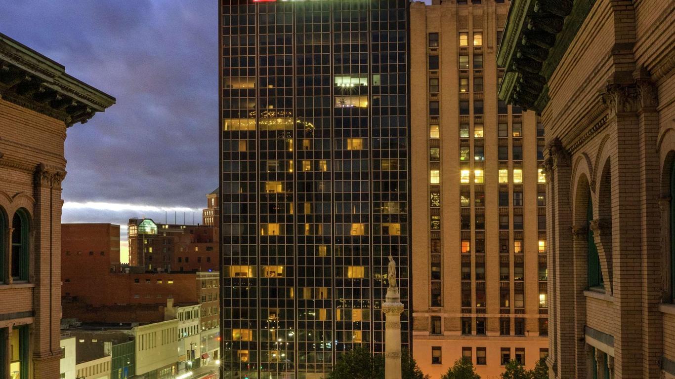 Hilton Garden Inn Buffalo Downtown