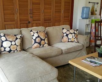 Villa Nachalieng - Phetchabun - Wohnzimmer