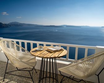 Delfini Villas - Oia - Balkong