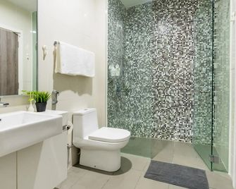 فايف سنسيز سويت آت إم سويت كاي إل سي سي - كوالا لمبور - حمام