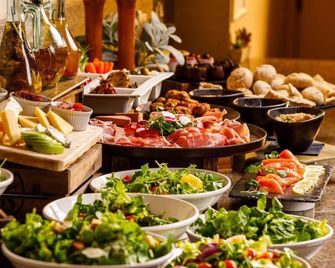 Dancenter Boutique Luxury Gatwick Airport - Dorking - Ресторан