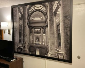Budget Host Inn - Buffalo - Room amenity