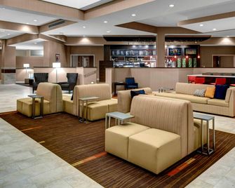 Courtyard by Marriott St. Cloud - St. Cloud - Oleskelutila