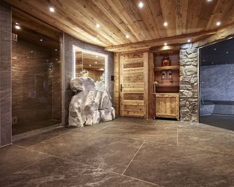 Chalet-Hôtel Neige et Roc, The Originals Relais - Samoëns - Spa