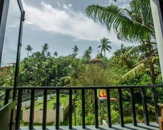 Villa Tissa Beach Resort - Weligama - Balcone