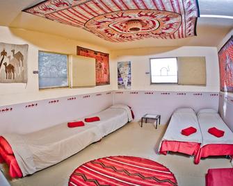 Negev Camel Ranch - Dimona - Bedroom