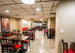 Clarion Inn Suites Miami Airport 99 2 0 8 Miami Springs
