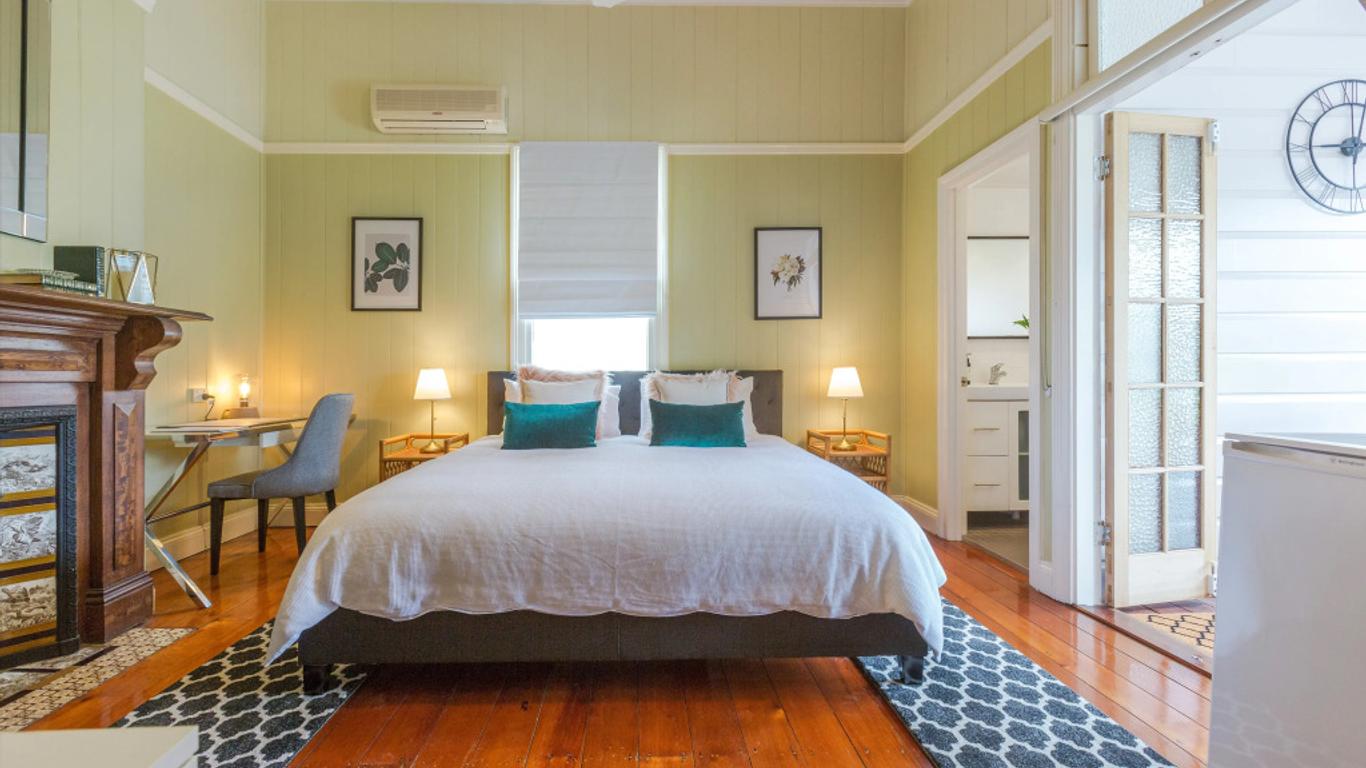 Kirkland House B&B