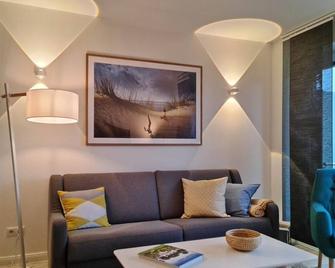 Ferienwohnung-Pier-23 - Hohwacht - Living room