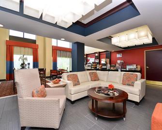 Holiday Inn Express & Suites Austin Sw - Sunset Valley - Sunset Valley - Sala de estar