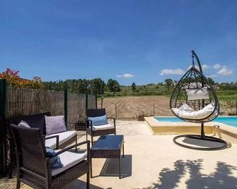 Holiday Home In Gargas With Pool And Nat - Gargas - Patio