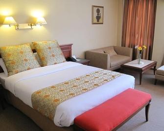 Hotel Jumolhari - Thimphu - Bedroom