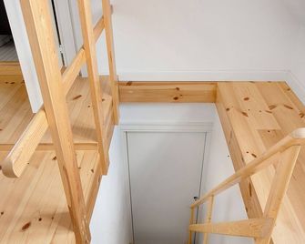 Saint - Nice 1-Bdr Apt by the Canals - Copenhague - Escaleras
