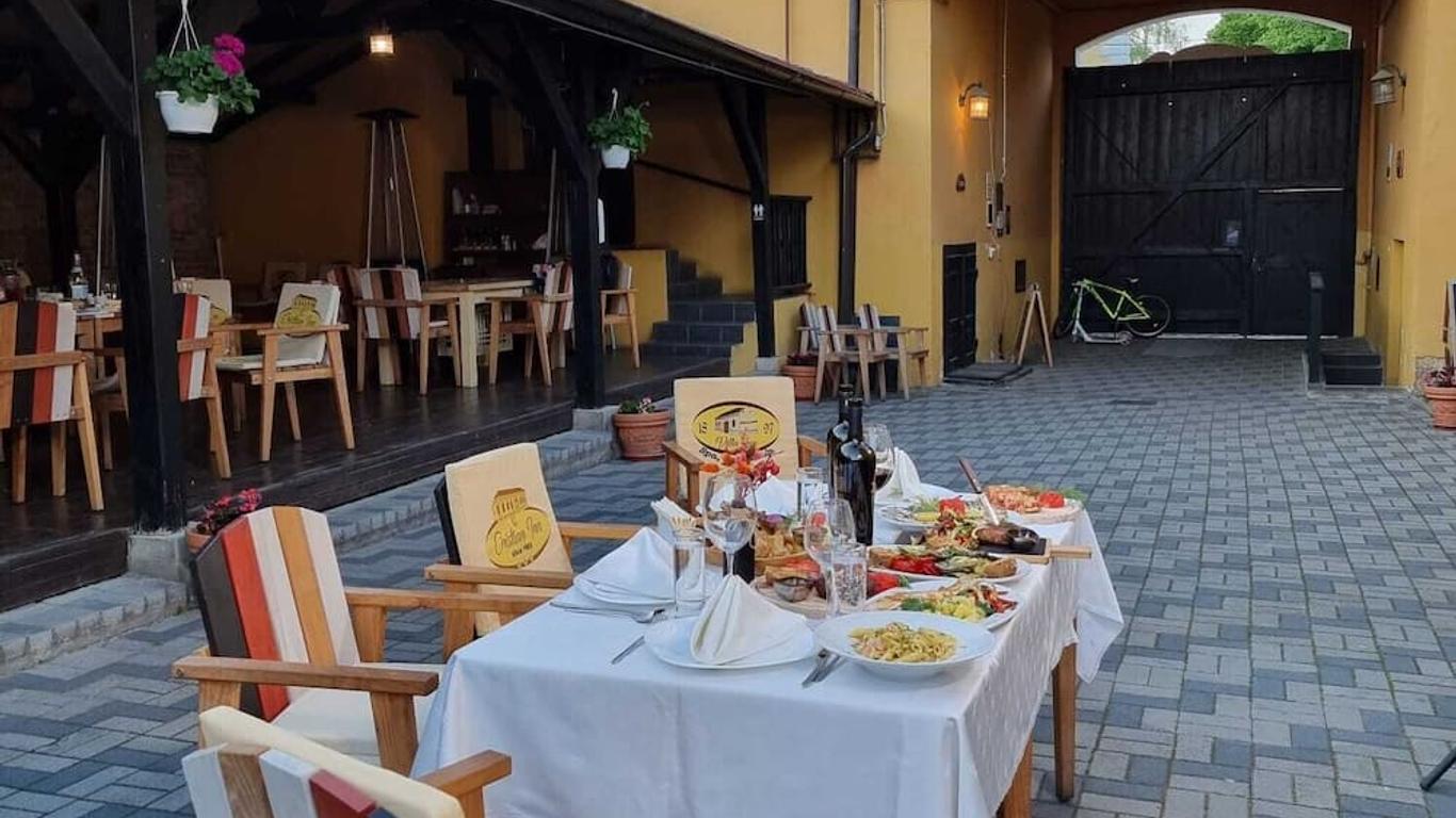 Cristian Inn