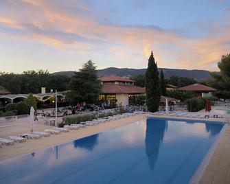 Village Vacances La Manne - Bormes-les-Mimosas - Pool