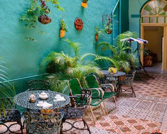Concordia Street Partners - Havana - Patio