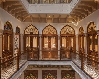 Haveli Dharampura & Golden Haveli- Unesco Awarded Boutique Heritage Hotel - New Delhi - Hallway