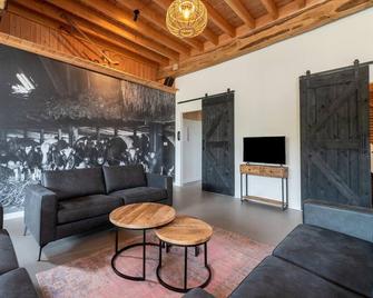 Attractive holiday home in Voorst with garden - Voorst Oude IJsselstreek - Sala de estar
