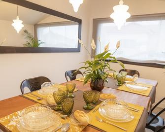 La Playa Suites Suances - Suances - Comedor
