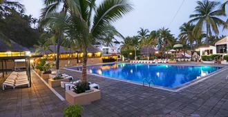 Vista Playa de Oro Manzanillo - Manzanillo - Bể bơi