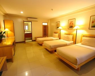 Trace Suites By Sms Hospitality - Los Baños - Bedroom