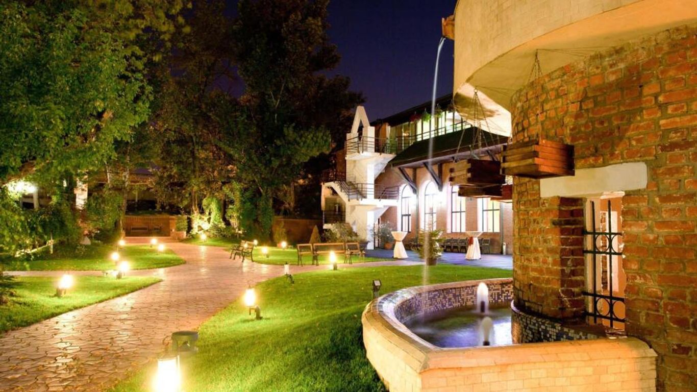 호텔 카로 호로스코프