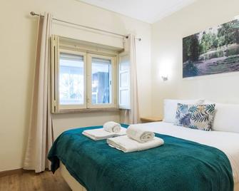 Vita Portucale ! 3 Bedroom Apartment with Private Terrace - Lisbon - Bedroom