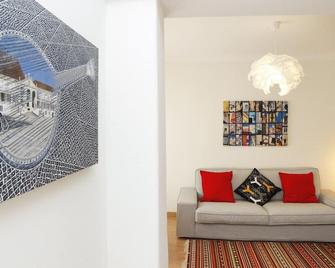 Family central apartment in São Pedro do Estoril - Estoril - Living room