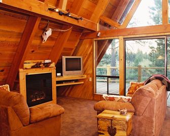 Riviera Des Chutes (River of the Falls) Cabin in the Woods - La Pine