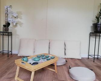 Peaceful Retreat in modern camper w/Panoramic View - Livermore - Sala de estar