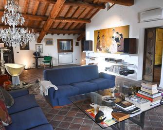 B&b Cesare Magli & Figli - Molinella - Sala de estar