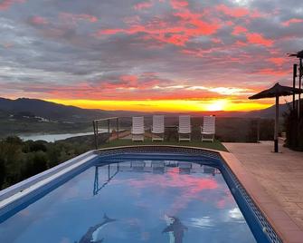 Casa Bella Vista el Gastor - El Gastor - Piscina