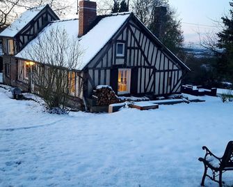 Cottage Normand en Pays D'auge - Crouttes - Edificio
