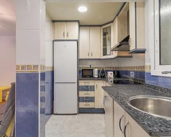 2-bedroom Apartment Just 1 Minute From The Metro - L'Hospitalet de Llobregat - Küche