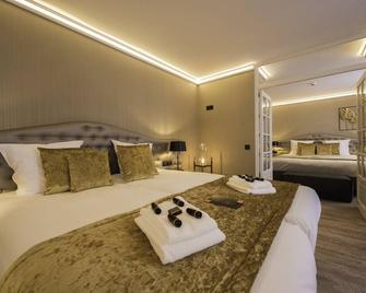 Hotel Acacia - Bruges - Phòng ngủ