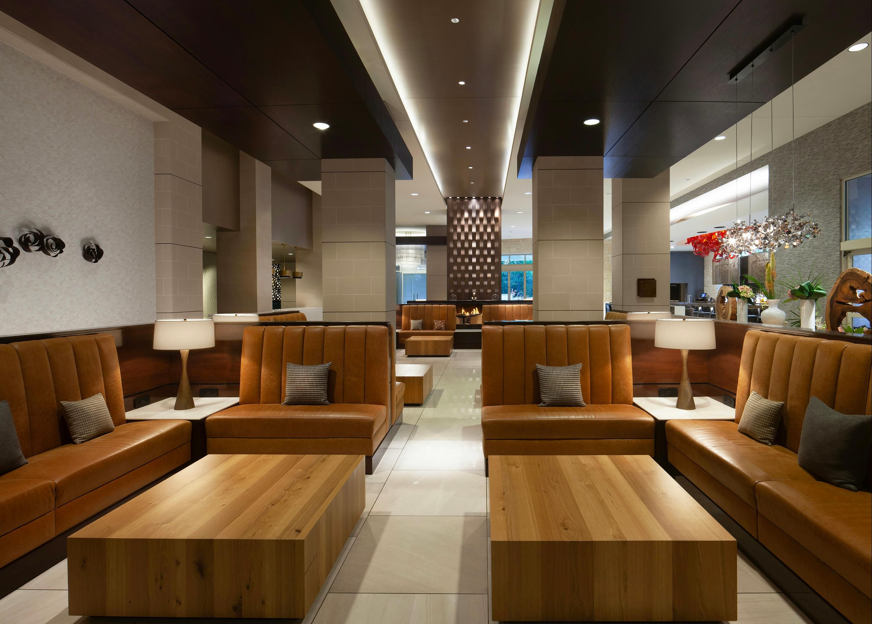 Hilton Dallas/ Plano Granite Park - Plano - Lounge