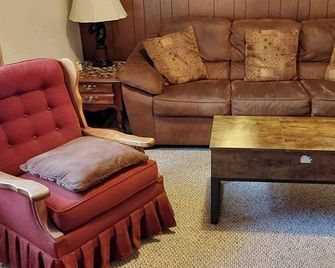 Sandie's Country Bed and Bath - Chiefland - Sala de estar