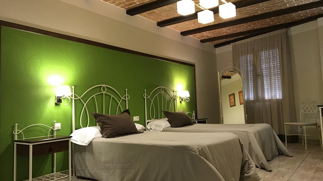 Hostal Rural Los Girasoles de iniesta