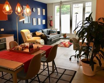 Cozy Apartment In Suburbs Of Antwerp - Amberes - Comedor