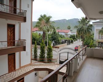 Erol Apart - Kemer - Balcony